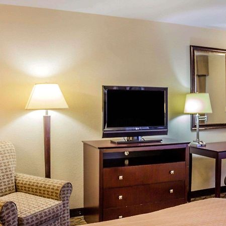 Quality Inn Waterbury Ngoại thất bức ảnh