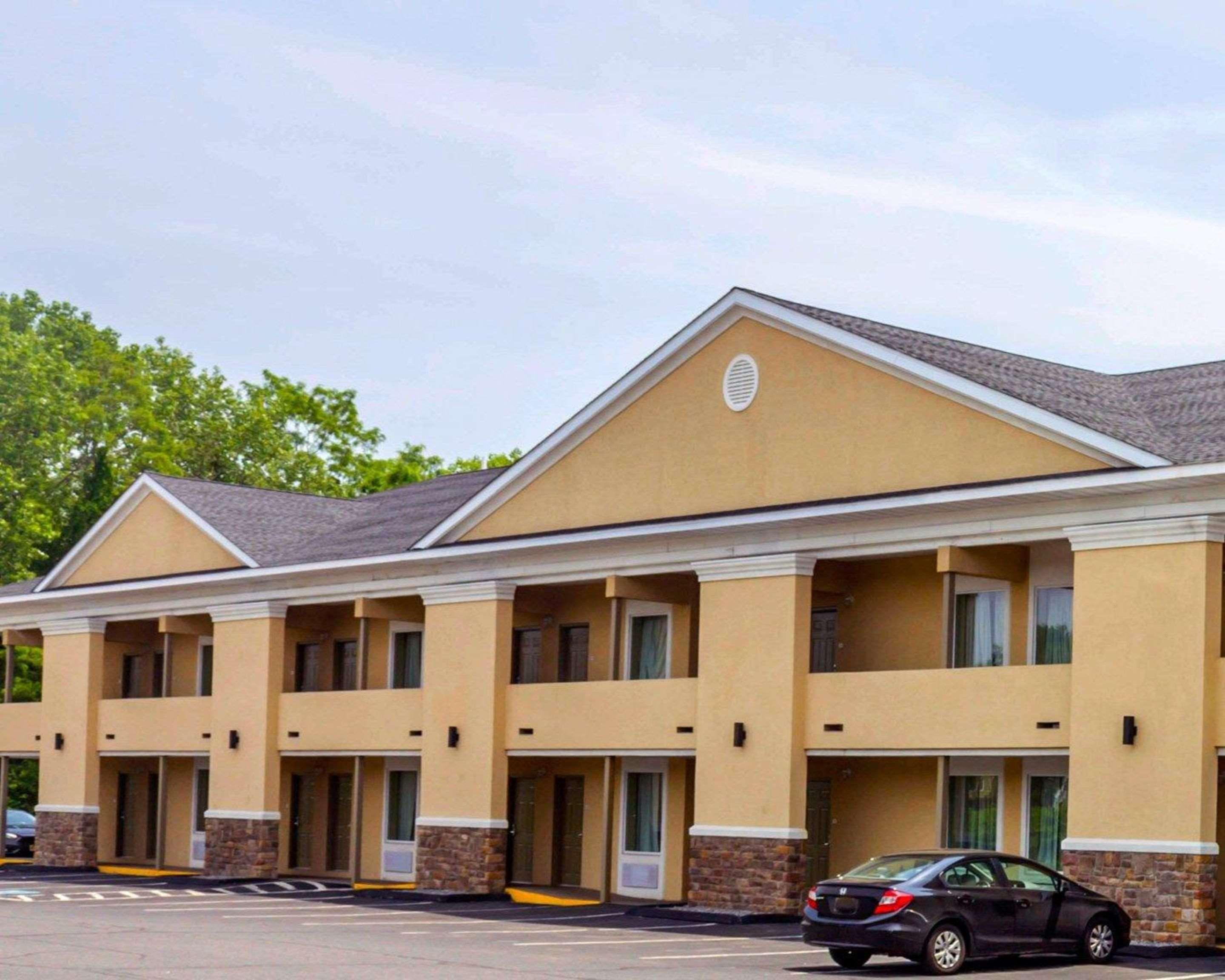 Quality Inn Waterbury Ngoại thất bức ảnh