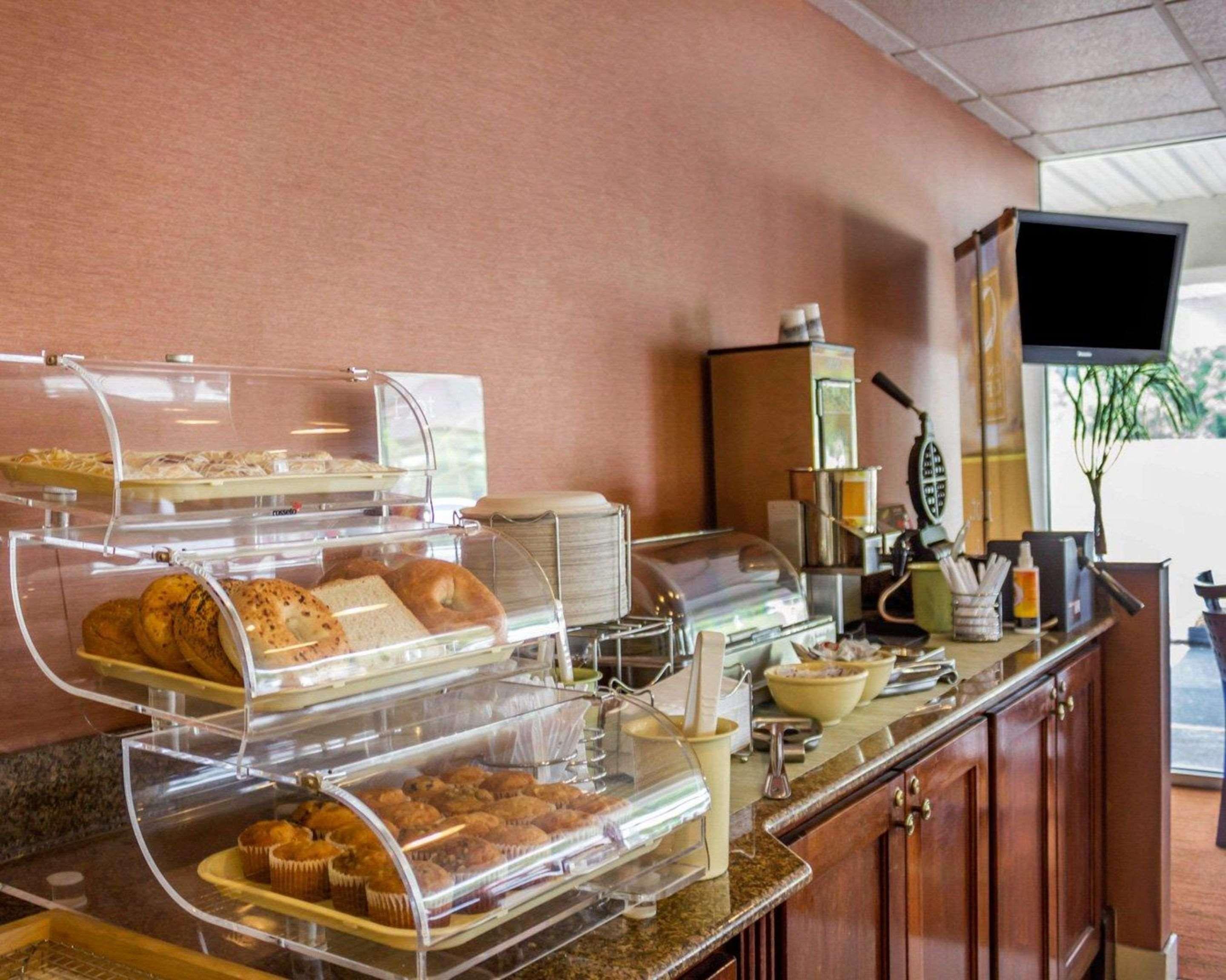 Quality Inn Waterbury Ngoại thất bức ảnh