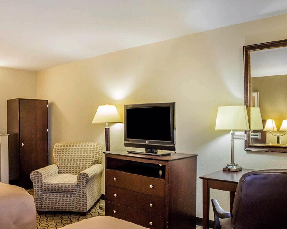 Quality Inn Waterbury Ngoại thất bức ảnh