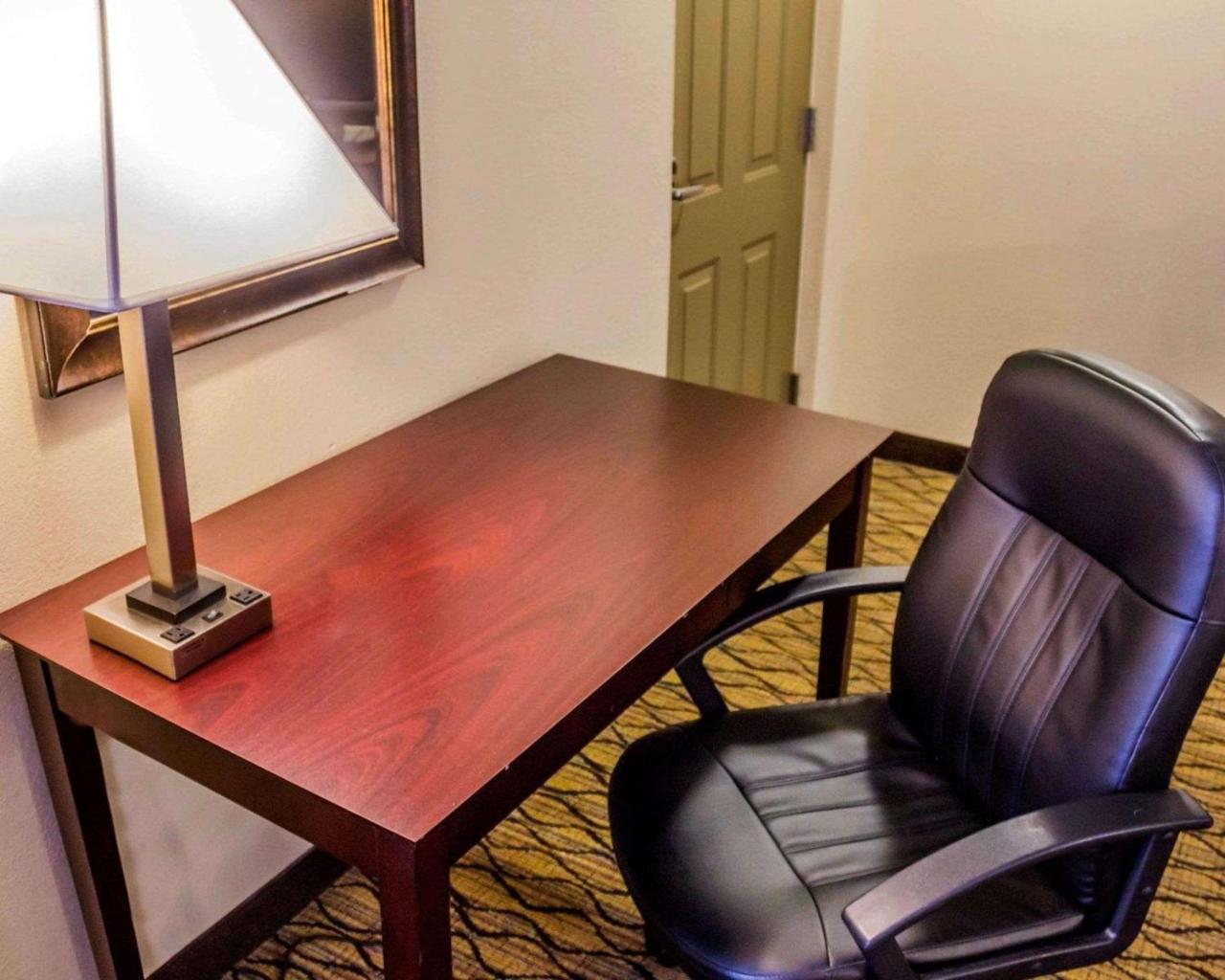 Quality Inn Waterbury Ngoại thất bức ảnh